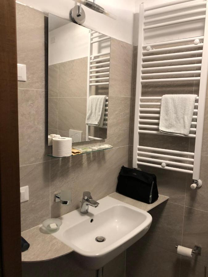 Hotel Nuovo Milano Exterior foto