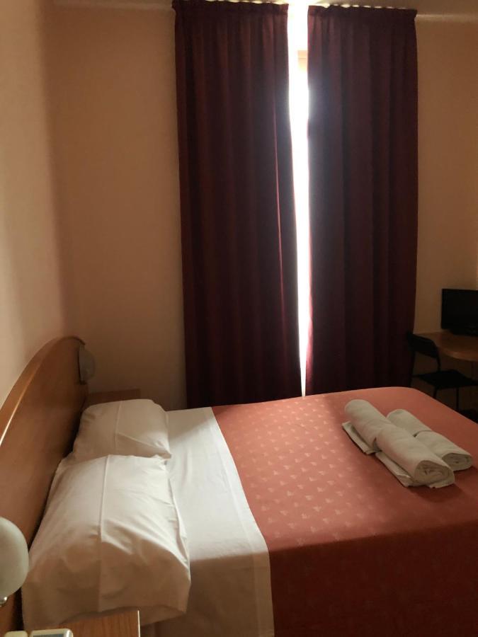 Hotel Nuovo Milano Exterior foto