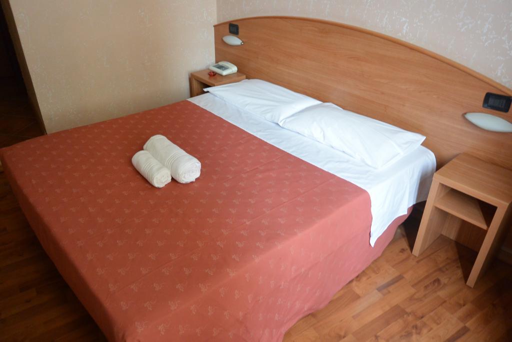 Hotel Nuovo Milano Cameră foto